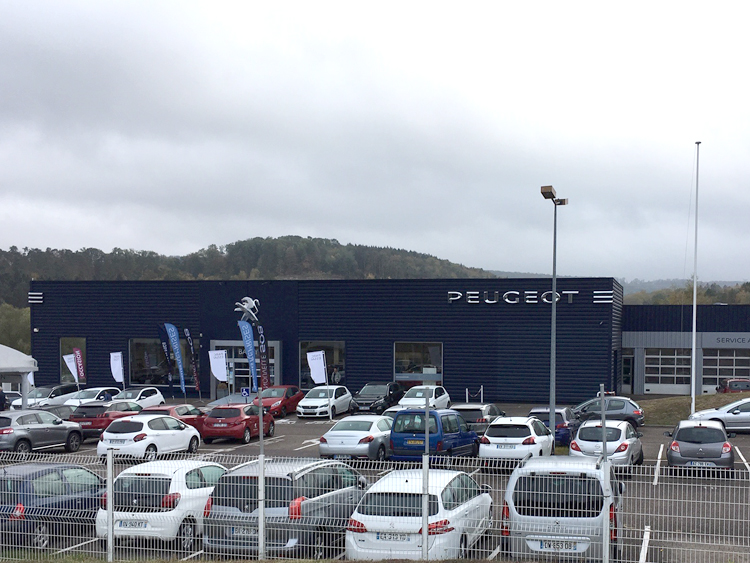Concession PEUGEOT à LongevillelèsSaintAvold 57740 CAR Avenue