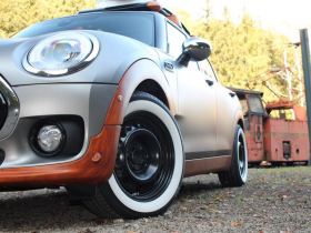 MINI Clubman ONLY WOOD by CAR Avenue