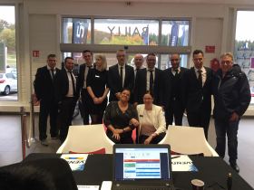 Equipe PEUGEOT CAR Avenue Saint-Avold