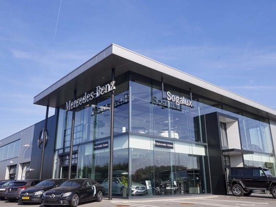 CAR Avenue reprend quatre concessions Mercedes en Belgique