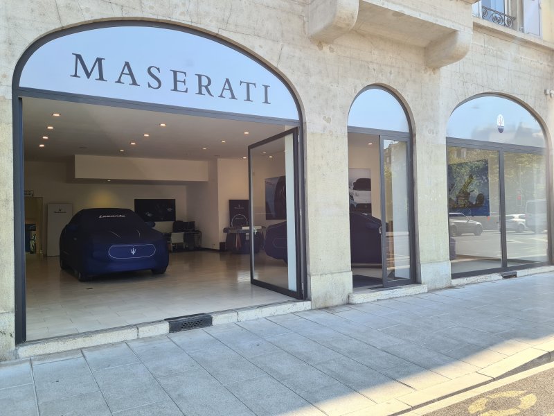 CAR Avenue nouveau distributeur de la marque Maserati à Genève